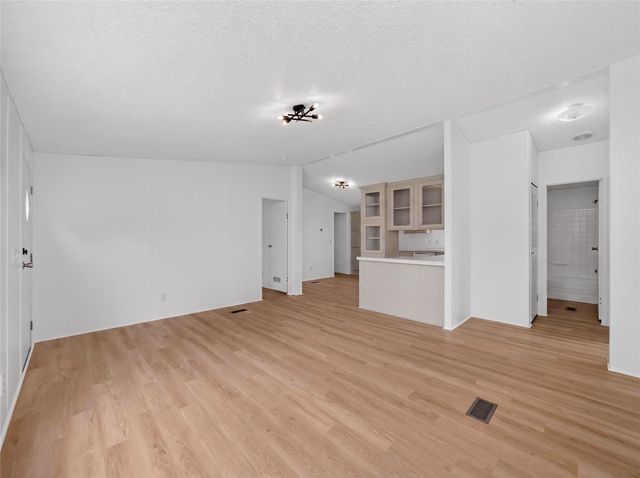 2846 Indian TRL, Kingsland, TX 78639