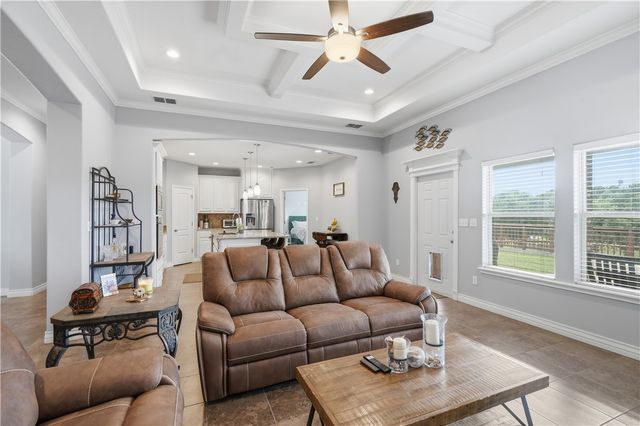 3805 Castle Valley Dr, Corpus Christi, TX 78410