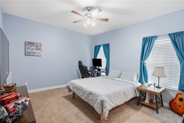 3805 Castle Valley Dr, Corpus Christi, TX 78410
