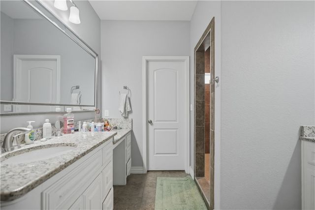 3805 Castle Valley Dr, Corpus Christi, TX 78410