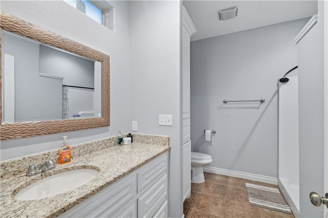 3805 Castle Valley Dr, Corpus Christi, TX 78410