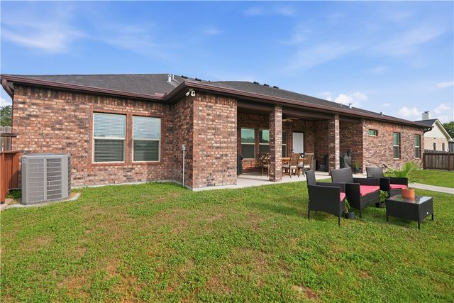 3805 Castle Valley Dr, Corpus Christi, TX 78410