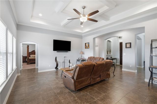 3805 Castle Valley Dr, Corpus Christi, TX 78410
