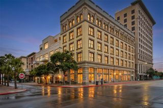 415 Kempner Street 5D, Galveston, TX 77550