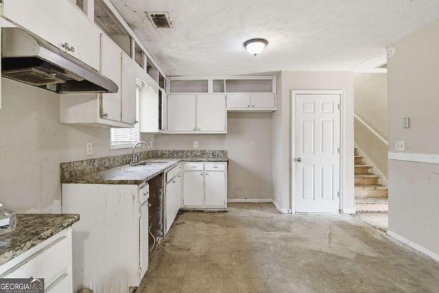 4436 Cypress Ridge Lane, Stone Mountain, GA 30083