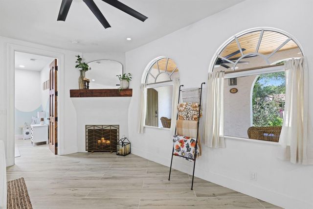 706 Sunset Road, West Palm Beach, FL 33401
