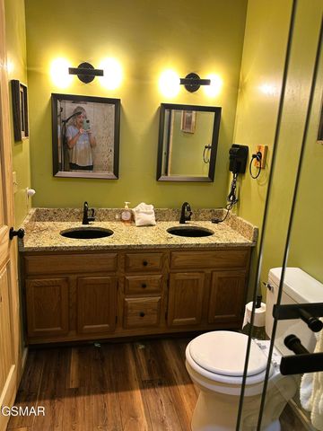 905 Sunrise Boulevard, Sevierville, TN 37862