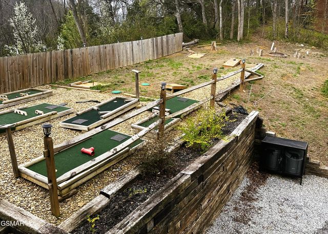 905 Sunrise Boulevard, Sevierville, TN 37862