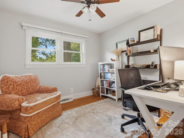6238 Rosecrest Drive, Charlotte, NC 28210