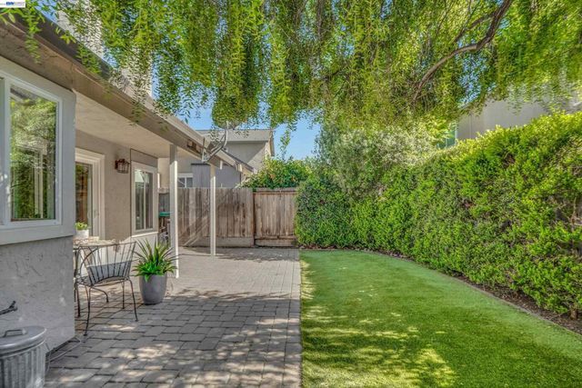 2154 Alexander Way, Pleasanton, CA 94588