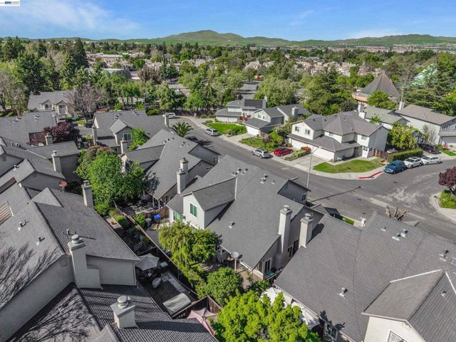 2154 Alexander Way, Pleasanton, CA 94588