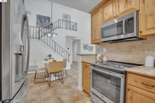 2154 Alexander Way, Pleasanton, CA 94588