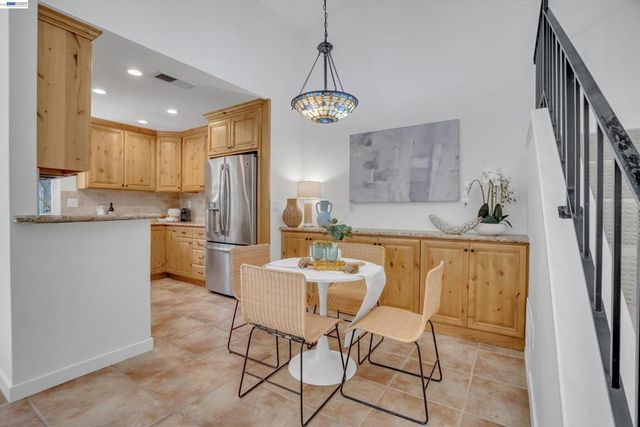 2154 Alexander Way, Pleasanton, CA 94588