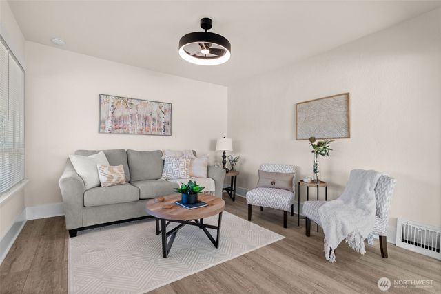 3525 E T Street, Tacoma, WA 98404