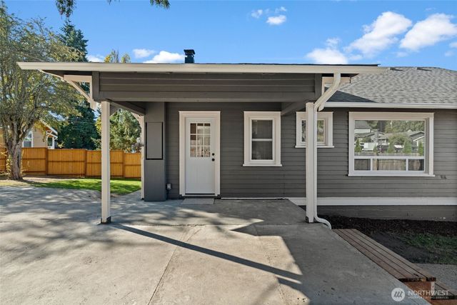 3525 E T Street, Tacoma, WA 98404