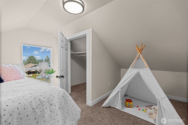 3525 E T Street, Tacoma, WA 98404