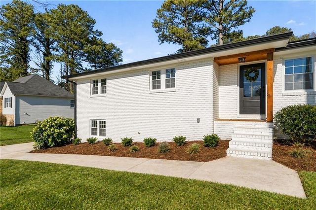 3680 Bells Ferry Road NW, Kennesaw, GA 30144