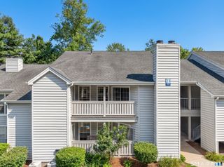 23 Chase Oak Court 18, Groton, CT 06340