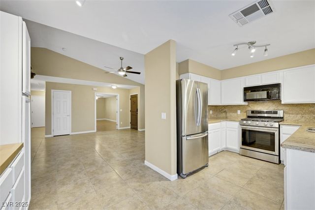 1064 Eagle Owl Avenue, Henderson, NV 89015