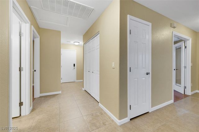 1064 Eagle Owl Avenue, Henderson, NV 89015