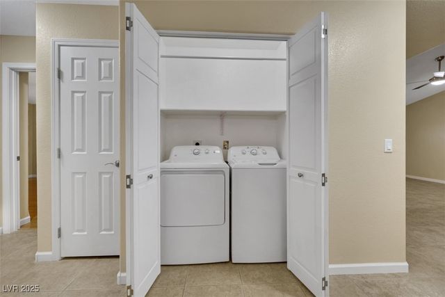 1064 Eagle Owl Avenue, Henderson, NV 89015