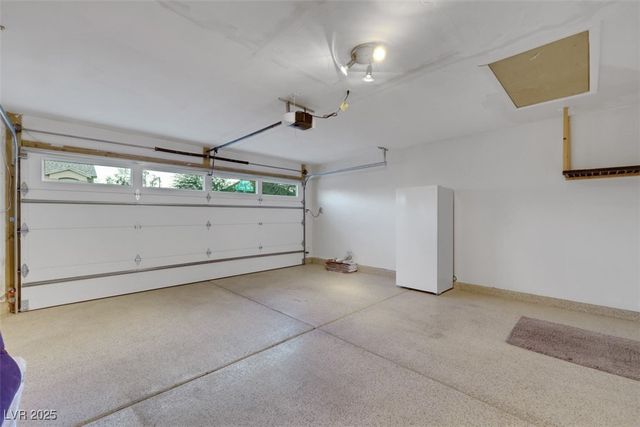 1064 Eagle Owl Avenue, Henderson, NV 89015