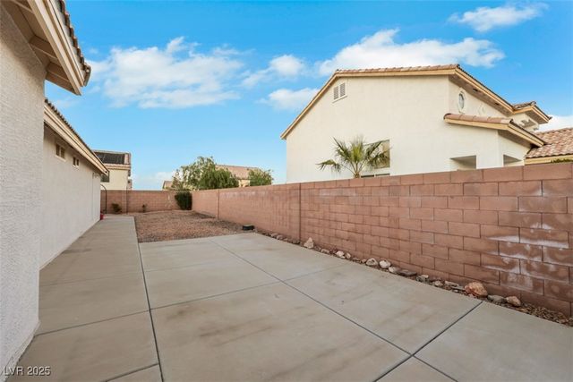 1064 Eagle Owl Avenue, Henderson, NV 89015
