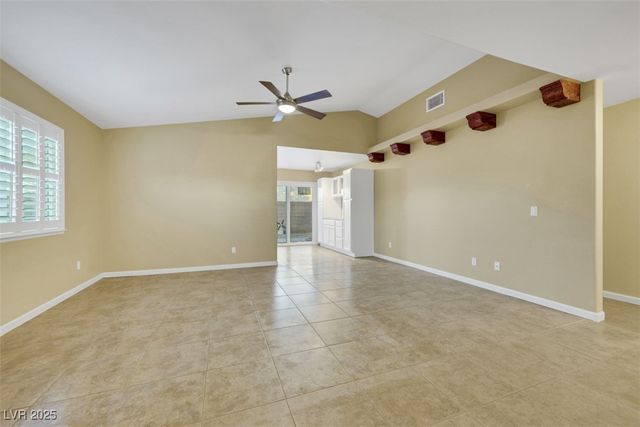 1064 Eagle Owl Avenue, Henderson, NV 89015