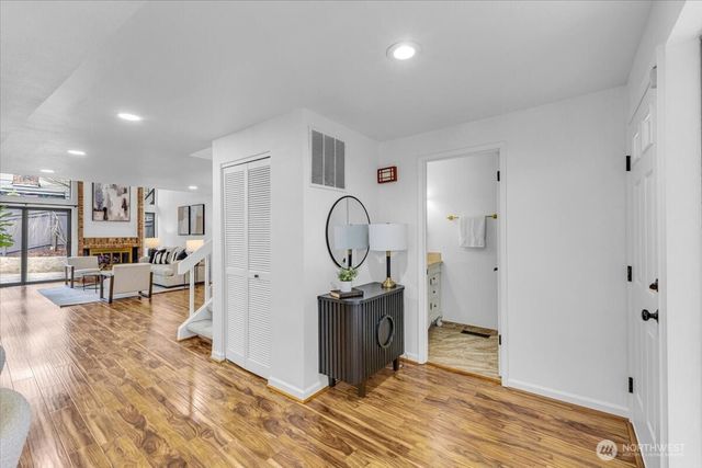 161 142ND Place NE, Bellevue, WA 98007