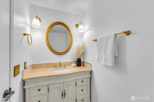 161 142ND Place NE, Bellevue, WA 98007