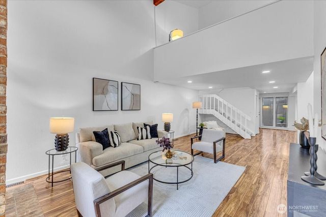 161 142ND Place NE, Bellevue, WA 98007