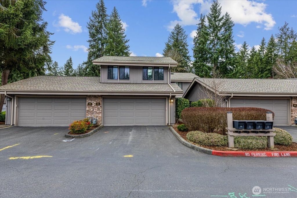 161 142ND Place NE, Bellevue, WA 98007