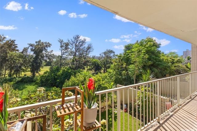 5085 Likini Street B207, Honolulu, HI 96818