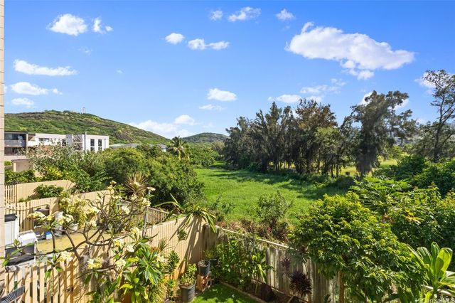 5085 Likini Street B207, Honolulu, HI 96818