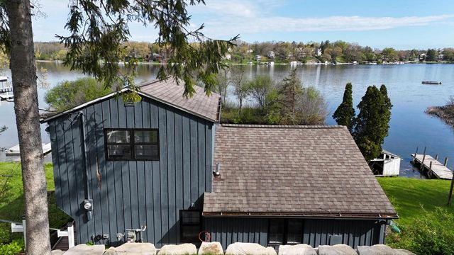 W2186 Wilmers Grove ROAD, East Troy, WI 53120