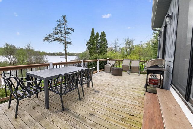 W2186 Wilmers Grove ROAD, East Troy, WI 53120