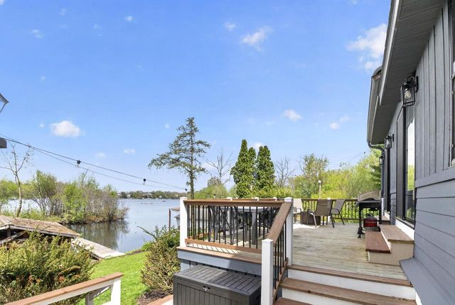 W2186 Wilmers Grove ROAD, East Troy, WI 53120