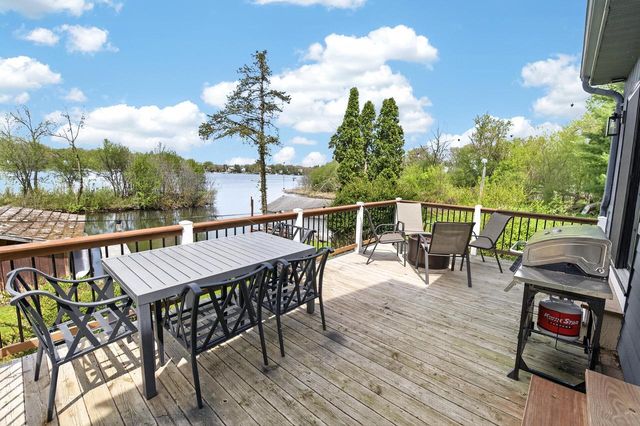 W2186 Wilmers Grove ROAD, East Troy, WI 53120