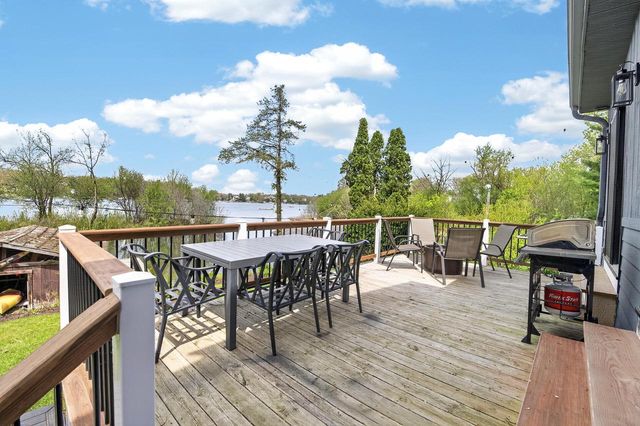 W2186 Wilmers Grove ROAD, East Troy, WI 53120