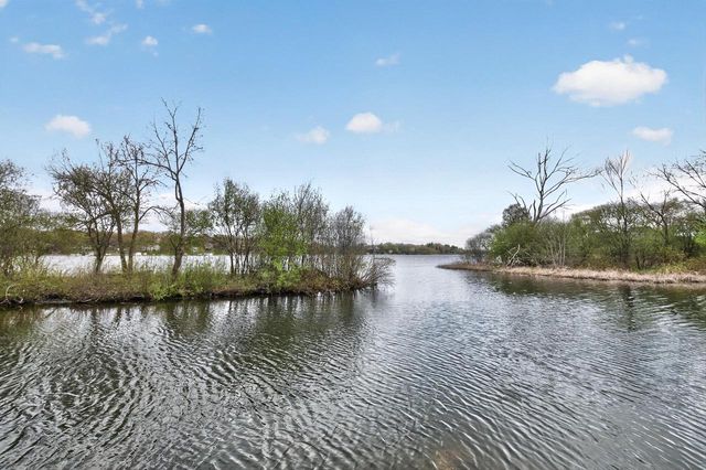 W2186 Wilmers Grove ROAD, East Troy, WI 53120