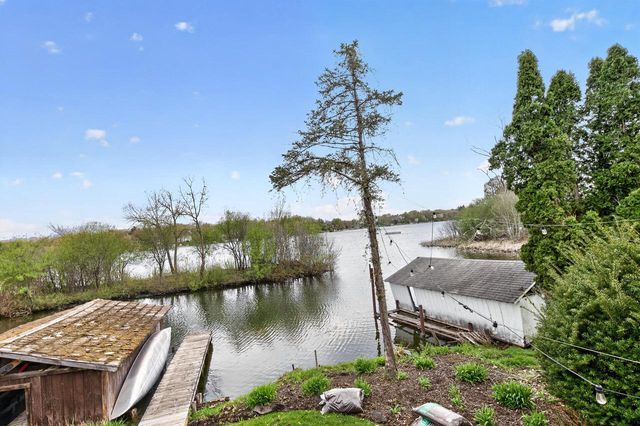 W2186 Wilmers Grove ROAD, East Troy, WI 53120