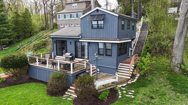 W2186 Wilmers Grove ROAD, East Troy, WI 53120
