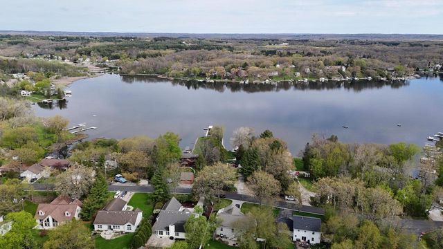 W2186 Wilmers Grove ROAD, East Troy, WI 53120