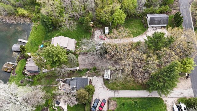 W2186 Wilmers Grove ROAD, East Troy, WI 53120