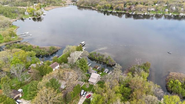 W2186 Wilmers Grove ROAD, East Troy, WI 53120