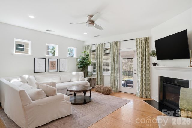 5084 Lily Pond Circle, Waxhaw, NC 28173