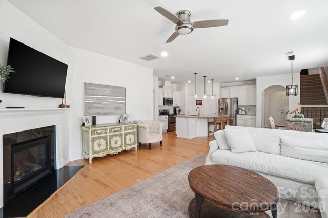 5084 Lily Pond Circle, Waxhaw, NC 28173