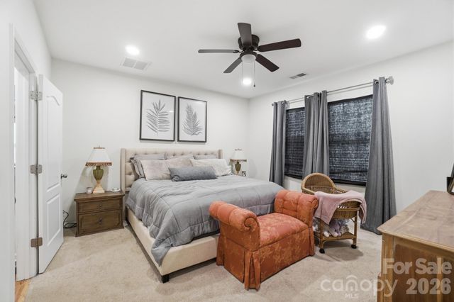 5084 Lily Pond Circle, Waxhaw, NC 28173