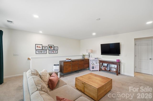 5084 Lily Pond Circle, Waxhaw, NC 28173