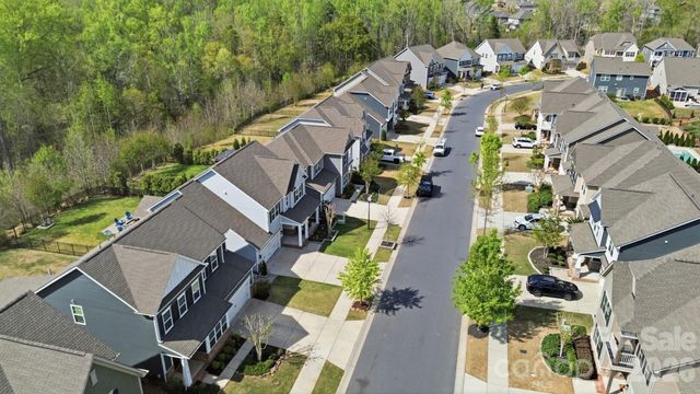 5084 Lily Pond Circle, Waxhaw, NC 28173